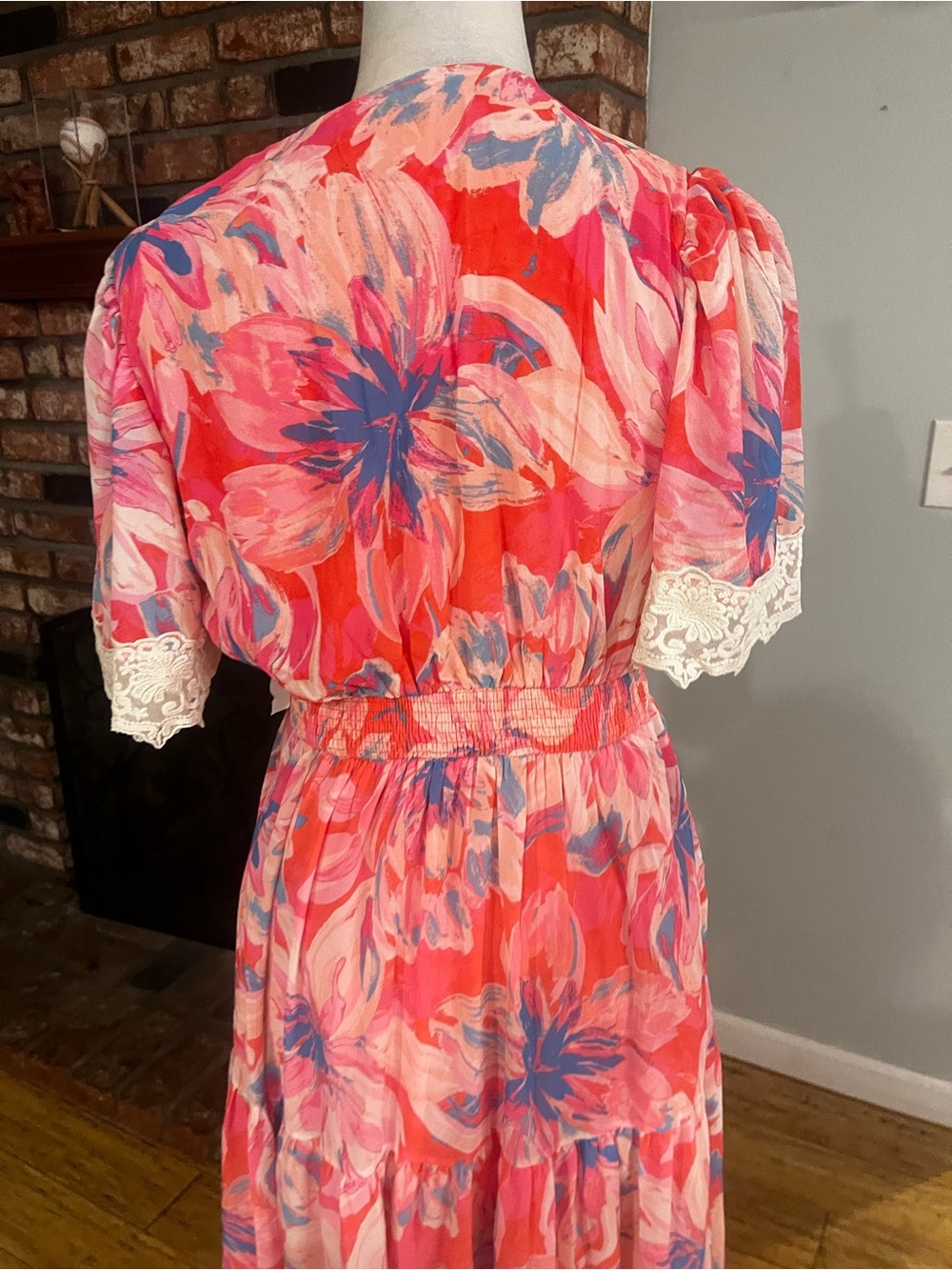 $140 Flying Tomato NWOT Coral Pink Floral Lace Maxi - Picture 7 of 8